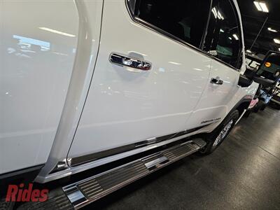 2020 GMC Sierra 2500 Denali   - Photo 18 - Bismarck, ND 58503