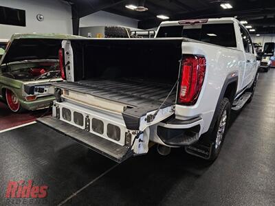 2020 GMC Sierra 2500 Denali   - Photo 17 - Bismarck, ND 58503