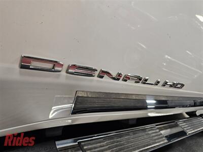 2020 GMC Sierra 2500 Denali   - Photo 7 - Bismarck, ND 58503