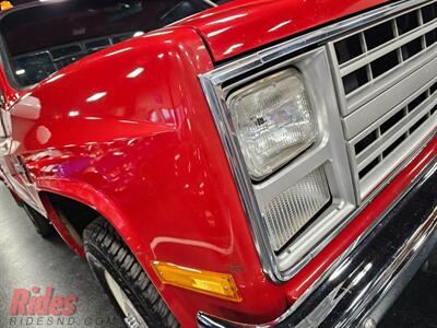 1986 Chevrolet C/K 20 Series K20 Scottsdale   - Photo 22 - Bismarck, ND 58503