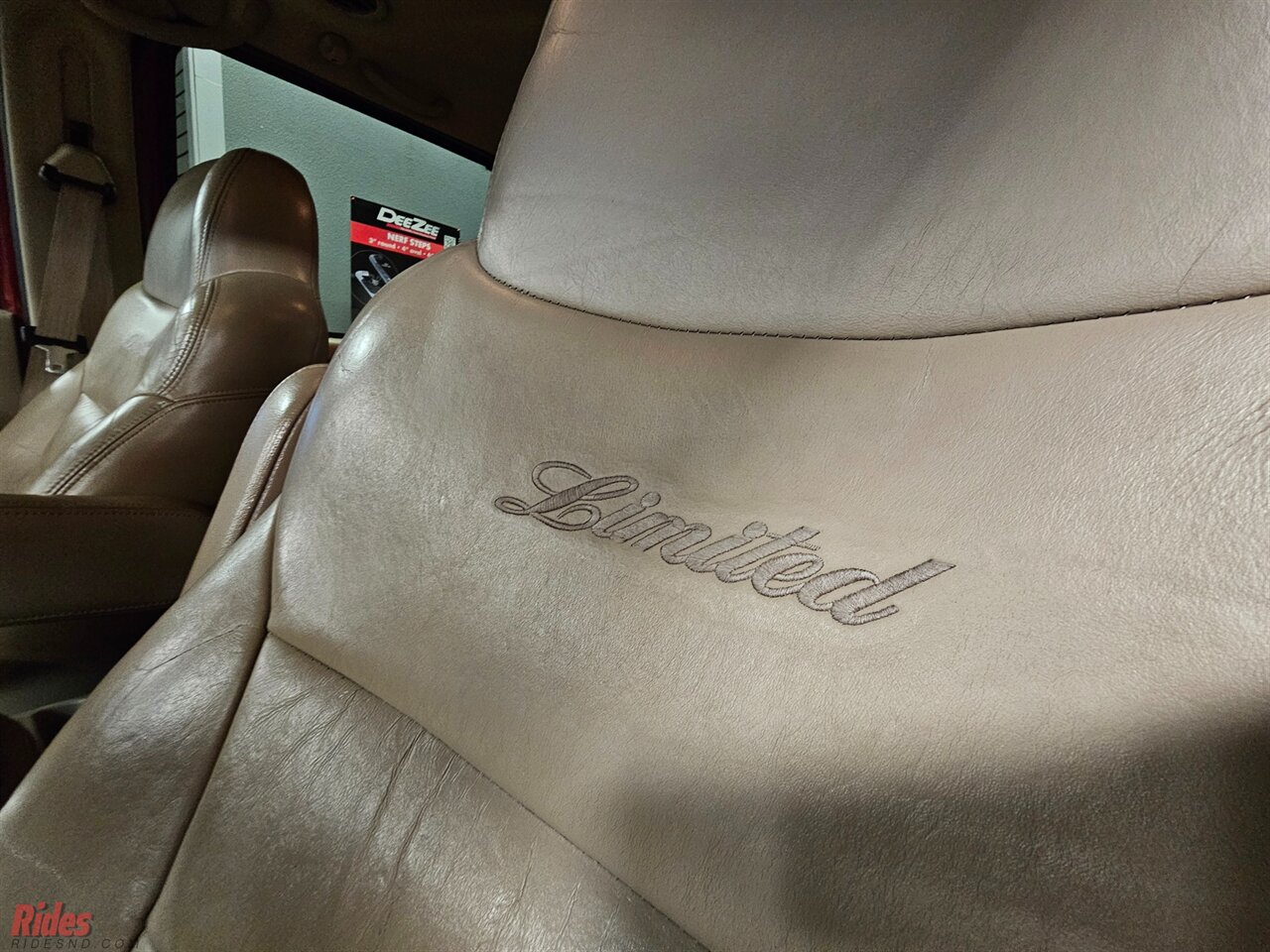 2001 Ford Excursion Limited - Photo 37 - Bismarck, ND 58503