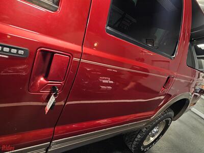 2001 Ford Excursion Limited - Photo 7 - Bismarck, ND 58503