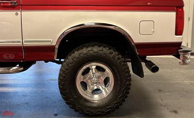 1994 Ford Bronco XLT   - Photo 17 - Bismarck, ND 58503