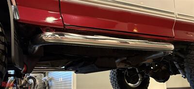1994 Ford Bronco XLT   - Photo 10 - Bismarck, ND 58503