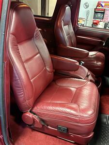 1994 Ford Bronco XLT   - Photo 35 - Bismarck, ND 58503