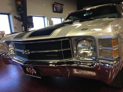 1971 Chevrolet Chevelle   - Photo 2 - Bismarck, ND 58503