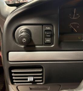 1995 Ford F-150 XLT   - Photo 43 - Bismarck, ND 58503