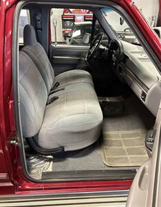 1995 Ford F-150 XLT   - Photo 23 - Bismarck, ND 58503