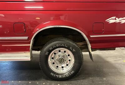1995 Ford F-150 XLT   - Photo 10 - Bismarck, ND 58503