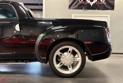 2004 Chevrolet SSR LS   - Photo 26 - Bismarck, ND 58503