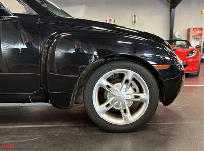 2004 Chevrolet SSR LS   - Photo 50 - Bismarck, ND 58503