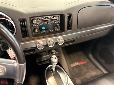 2004 Chevrolet SSR LS   - Photo 21 - Bismarck, ND 58503