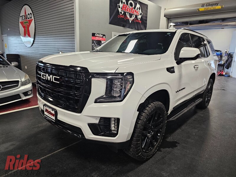 2023 GMC Yukon SLT - Photo 1 - Bismarck, ND 58503