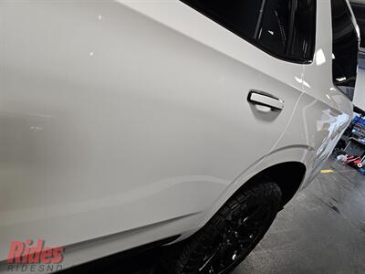 2023 GMC Yukon SLT   - Photo 6 - Bismarck, ND 58503