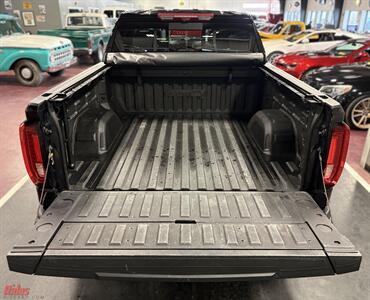 2021 GMC Sierra 1500 AT4   - Photo 30 - Bismarck, ND 58503