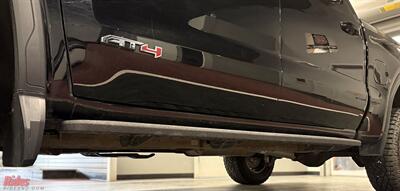 2021 GMC Sierra 1500 AT4   - Photo 11 - Bismarck, ND 58503