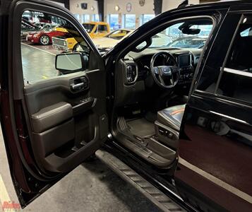 2021 GMC Sierra 1500 AT4   - Photo 13 - Bismarck, ND 58503