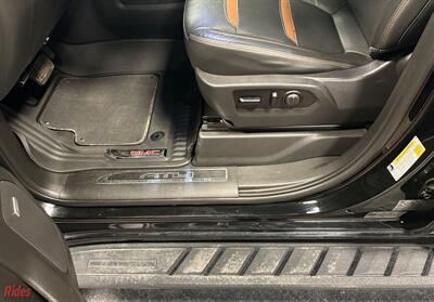 2021 GMC Sierra 1500 AT4   - Photo 14 - Bismarck, ND 58503