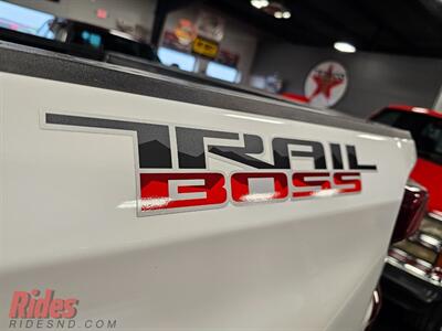 2023 Chevrolet Silverado 1500 LT Trail Boss   - Photo 8 - Bismarck, ND 58503