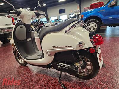 2017 Honda METROPOLITAN NCW50   - Photo 6 - Bismarck, ND 58503