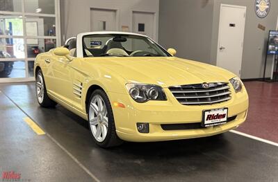 2005 Chrysler Crossfire Limited  Convertible Roadster - Photo 37 - Bismarck, ND 58503