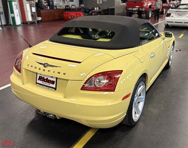 2005 Chrysler Crossfire Limited  Convertible Roadster - Photo 26 - Bismarck, ND 58503