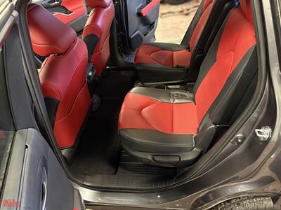 2023 Toyota Highlander XSE   - Photo 13 - Bismarck, ND 58503