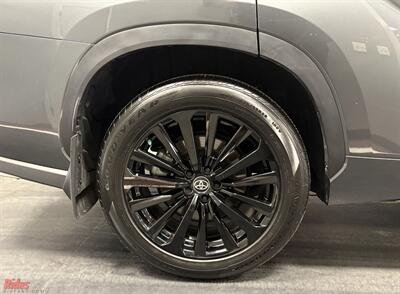 2023 Toyota Highlander XSE   - Photo 30 - Bismarck, ND 58503