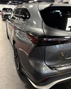 2023 Toyota Highlander XSE   - Photo 19 - Bismarck, ND 58503