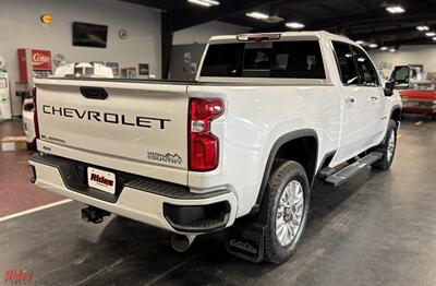 2023 Chevrolet Silverado 2500HD High Country   - Photo 34 - Bismarck, ND 58503