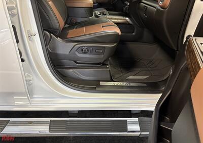 2023 Chevrolet Silverado 2500HD High Country   - Photo 41 - Bismarck, ND 58503