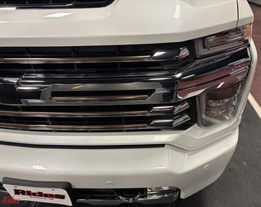 2023 Chevrolet Silverado 2500HD High Country   - Photo 5 - Bismarck, ND 58503