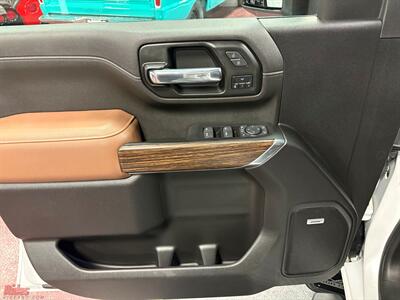 2023 Chevrolet Silverado 2500HD High Country   - Photo 14 - Bismarck, ND 58503