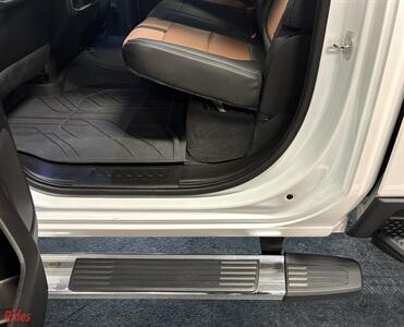 2023 Chevrolet Silverado 2500HD High Country   - Photo 16 - Bismarck, ND 58503