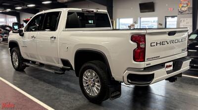 2023 Chevrolet Silverado 2500HD High Country   - Photo 22 - Bismarck, ND 58503