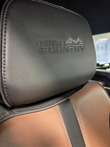 2023 Chevrolet Silverado 2500HD High Country   - Photo 43 - Bismarck, ND 58503