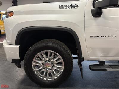2023 Chevrolet Silverado 2500HD High Country   - Photo 8 - Bismarck, ND 58503