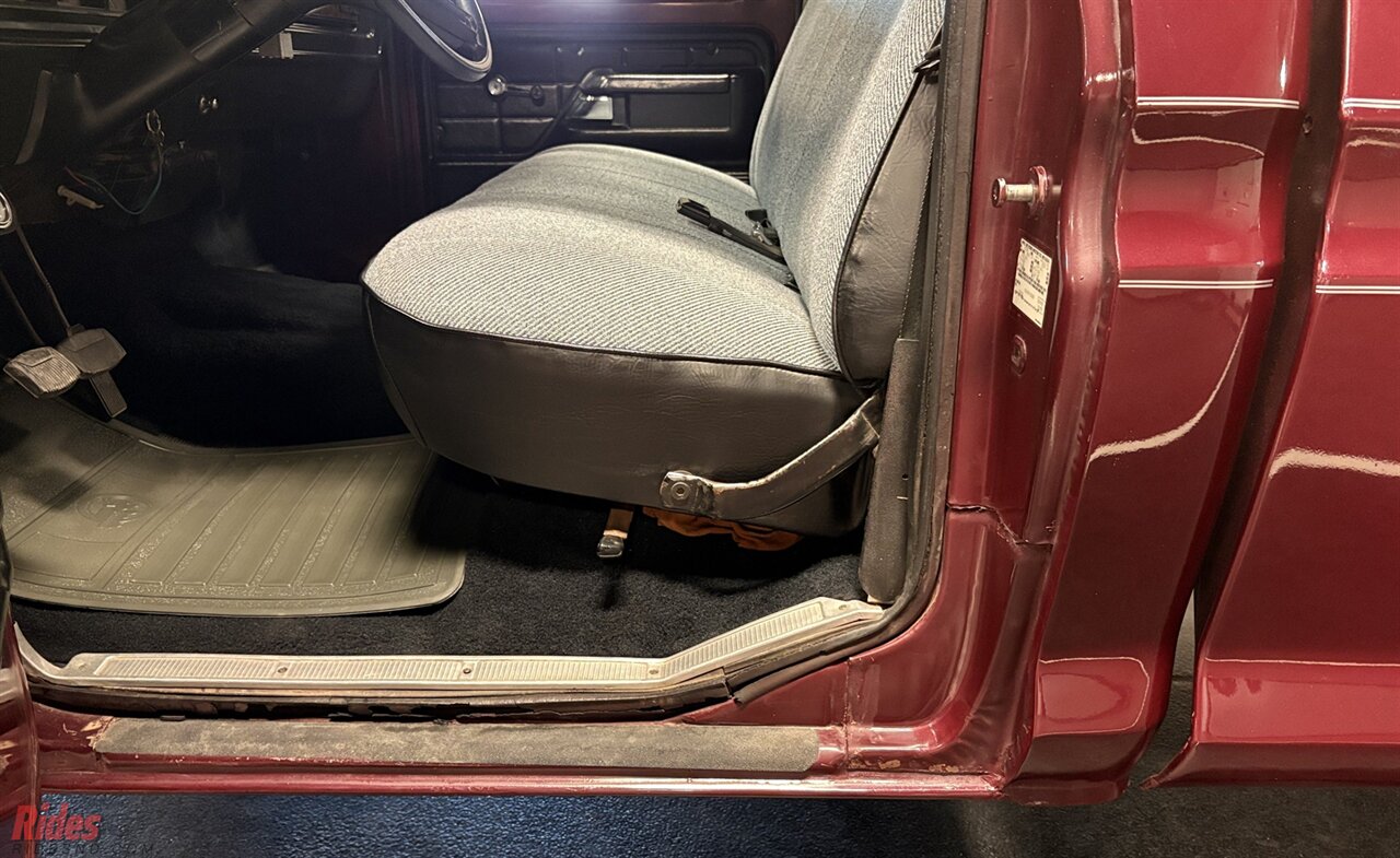 1979 Ford F-100 Custom   - Photo 13 - Bismarck, ND 58503