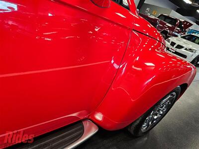 2005 Chevrolet SSR LS   - Photo 12 - Bismarck, ND 58503