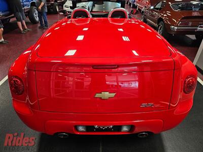 2005 Chevrolet SSR LS   - Photo 6 - Bismarck, ND 58503