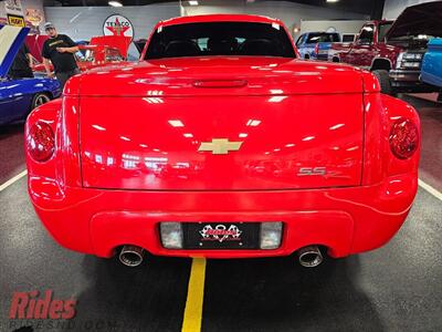 2005 Chevrolet SSR LS   - Photo 23 - Bismarck, ND 58503