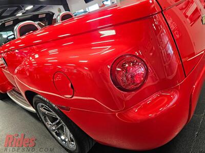 2005 Chevrolet SSR LS   - Photo 5 - Bismarck, ND 58503