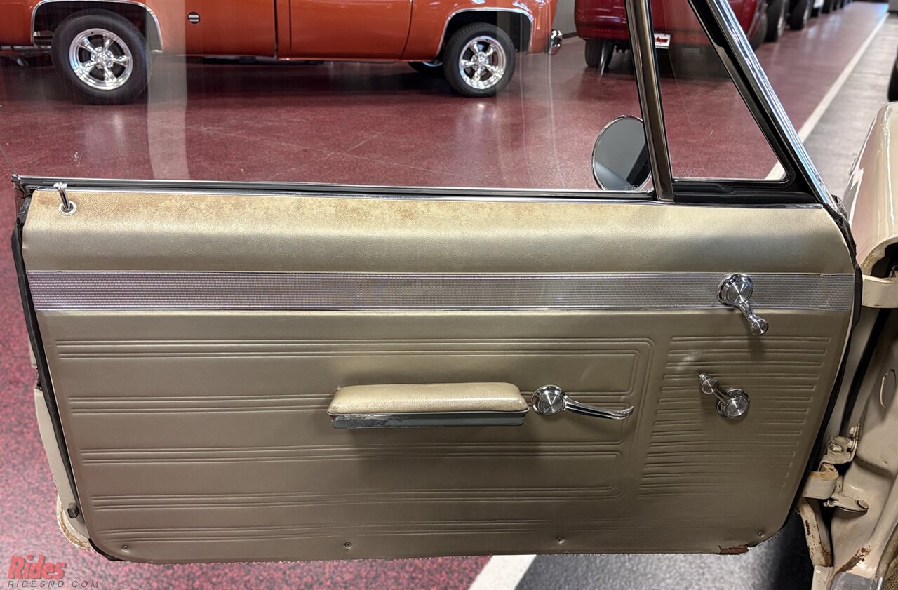 1965 Pontiac Catalina Coupe   - Photo 10 - Bismarck, ND 58503