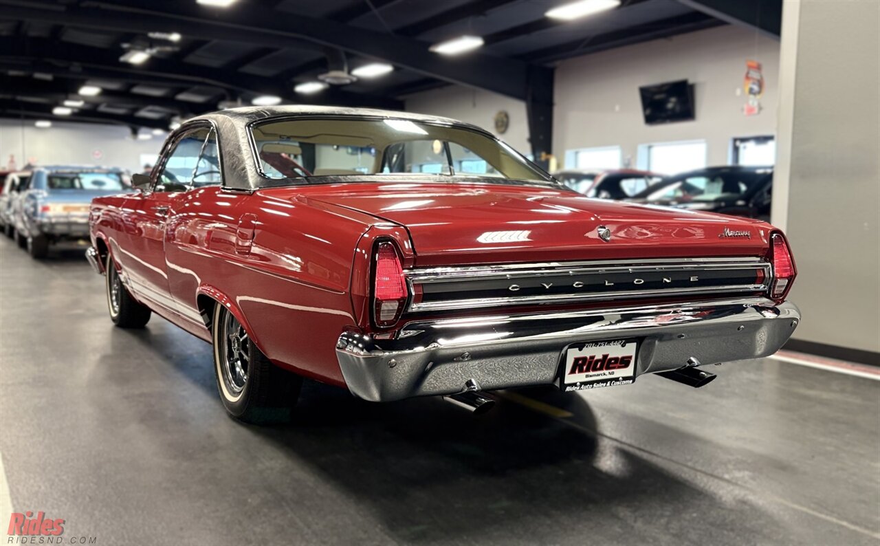 1967 Mercury Comet Cyclone GT   - Photo 19 - Bismarck, ND 58503