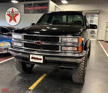 1995 Chevrolet C/K 1500 Series K1500 Cheyenne   - Photo 3 - Bismarck, ND 58503