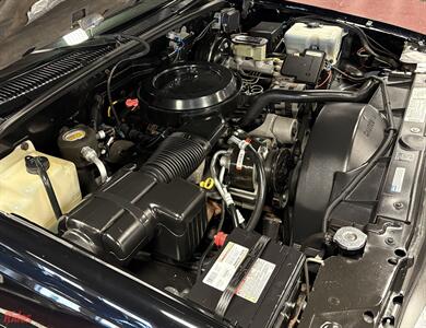 1995 Chevrolet C/K 1500 Series K1500 Cheyenne   - Photo 43 - Bismarck, ND 58503