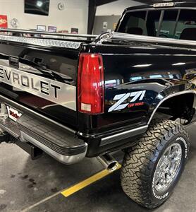 1995 Chevrolet C/K 1500 Series K1500 Cheyenne   - Photo 25 - Bismarck, ND 58503