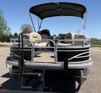 2022 SUN TRACKER 22FB20 20 DLX Fishin' Barge   - Photo 5 - Bismarck, ND 58503