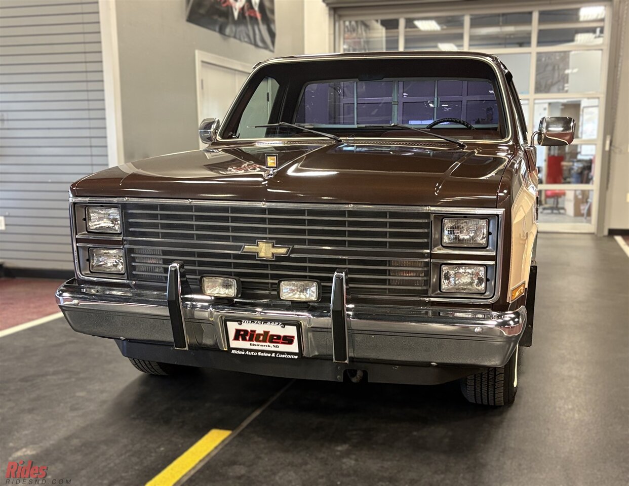 1984 Chevrolet C10 Silverado   - Photo 3 - Bismarck, ND 58503