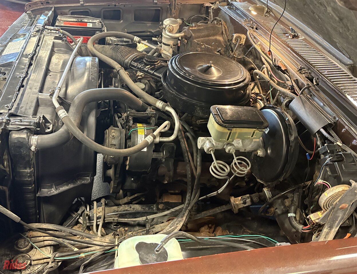 1984 Chevrolet C10 Silverado   - Photo 37 - Bismarck, ND 58503